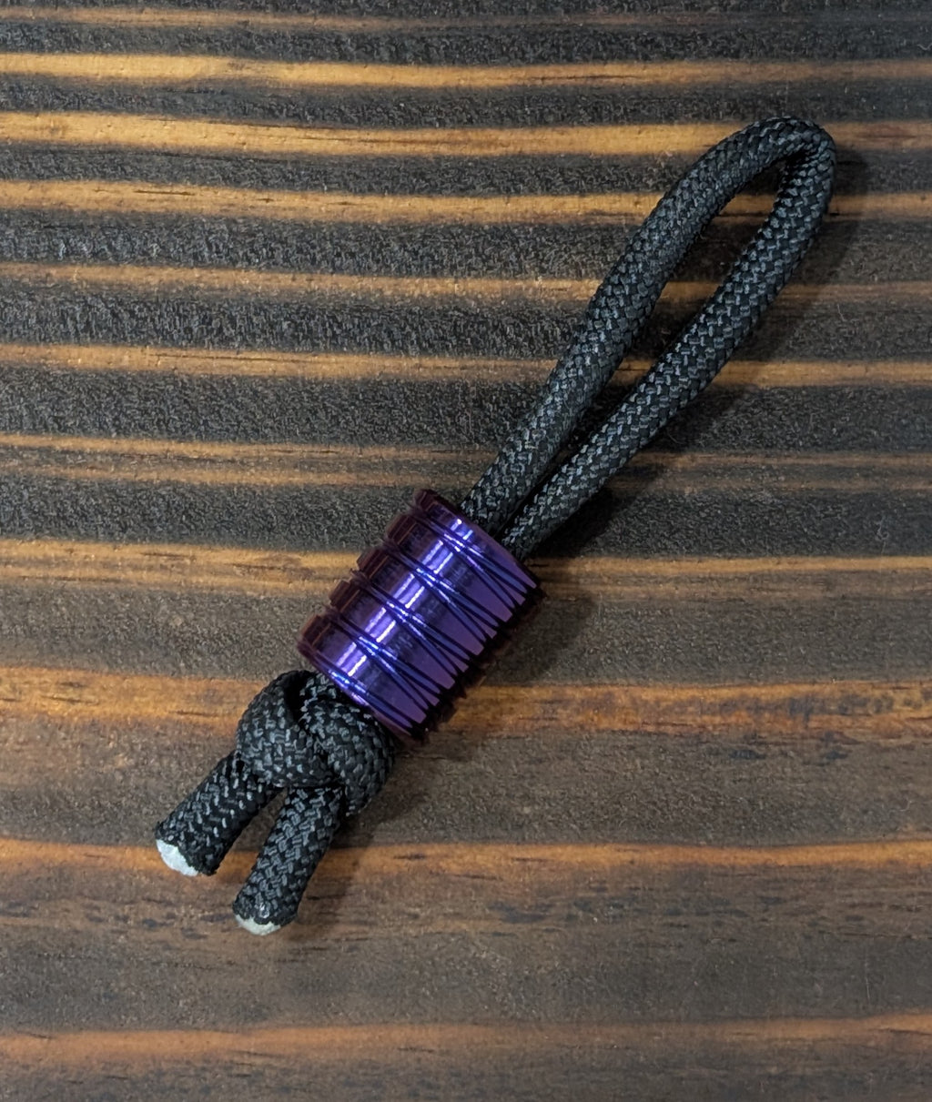 Cross-Thread Titanium Paracord Bead