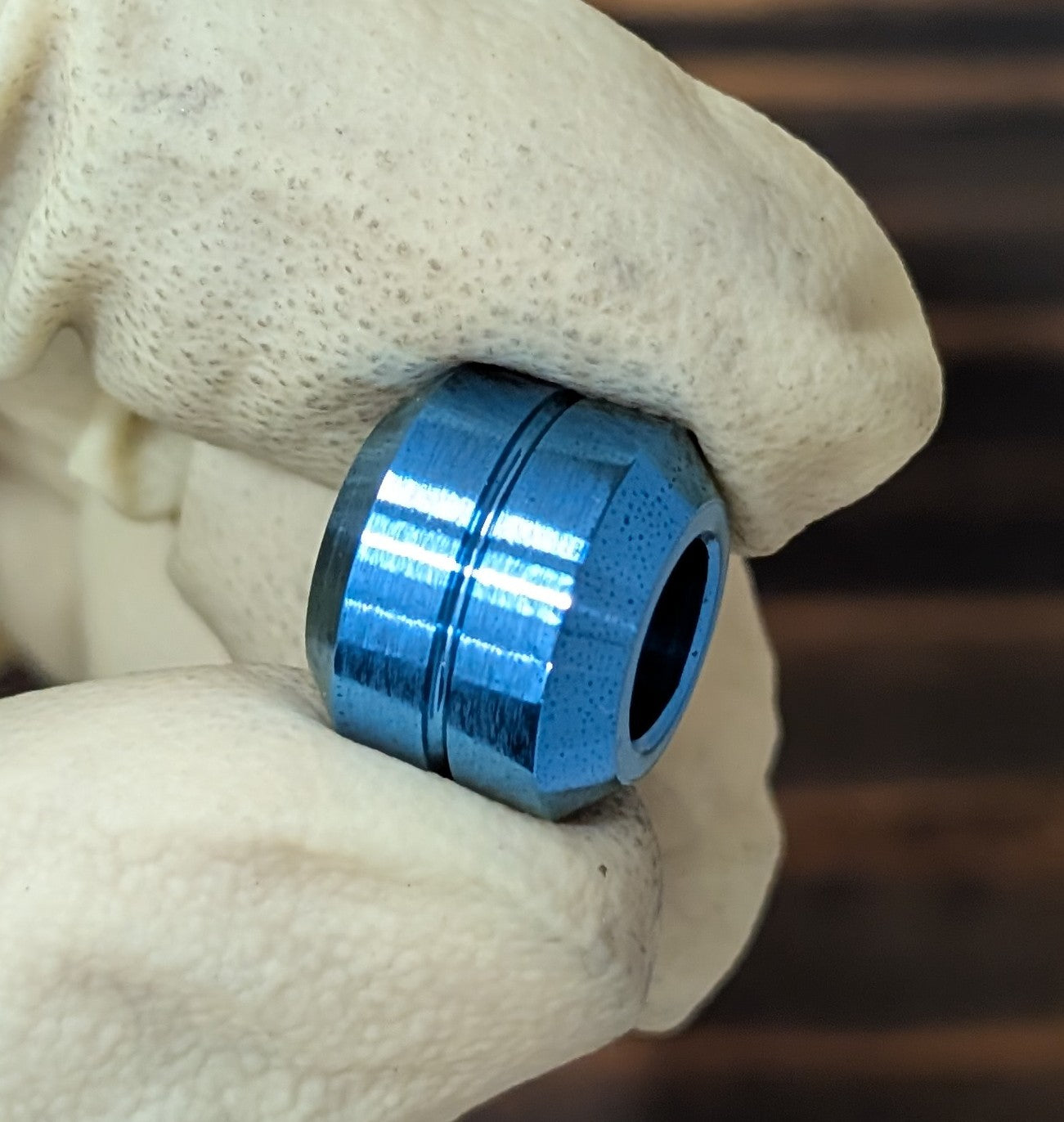 Single Stripe AXIS Titanium Paracord Bead