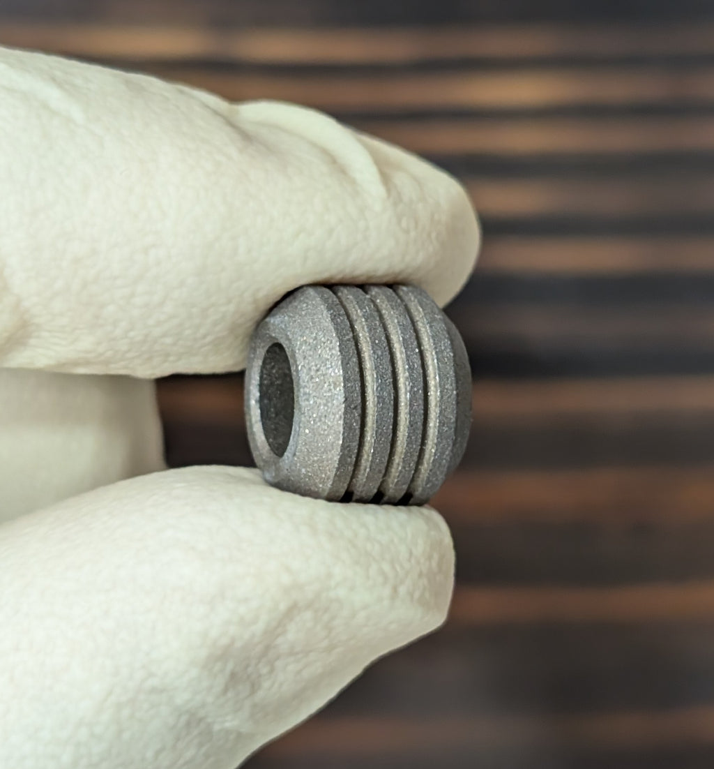 Triple stripe AXIS Titanium Paracord Bead