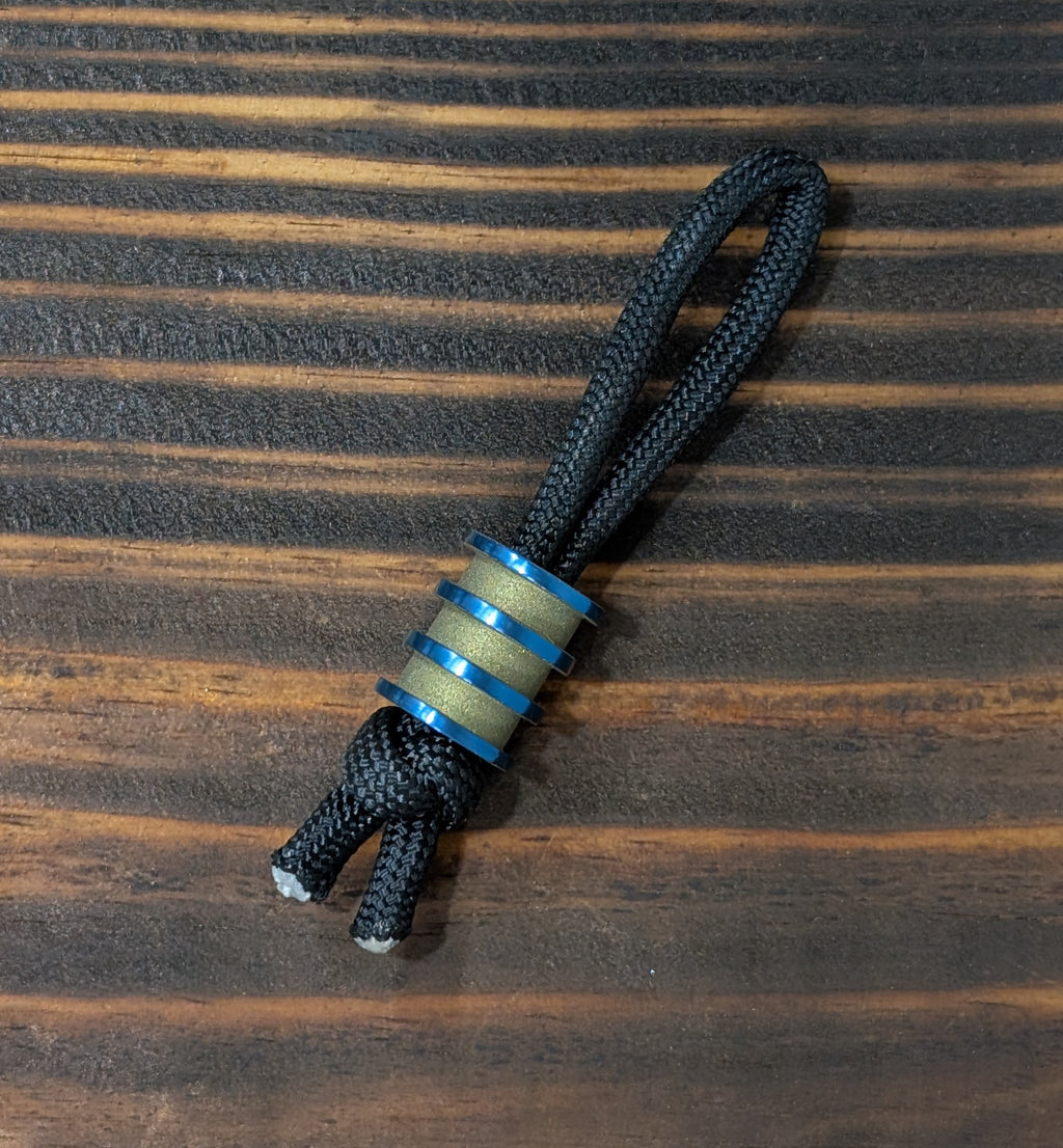 Grooved Four-Fin REACTOR Titanium Paracord Bead