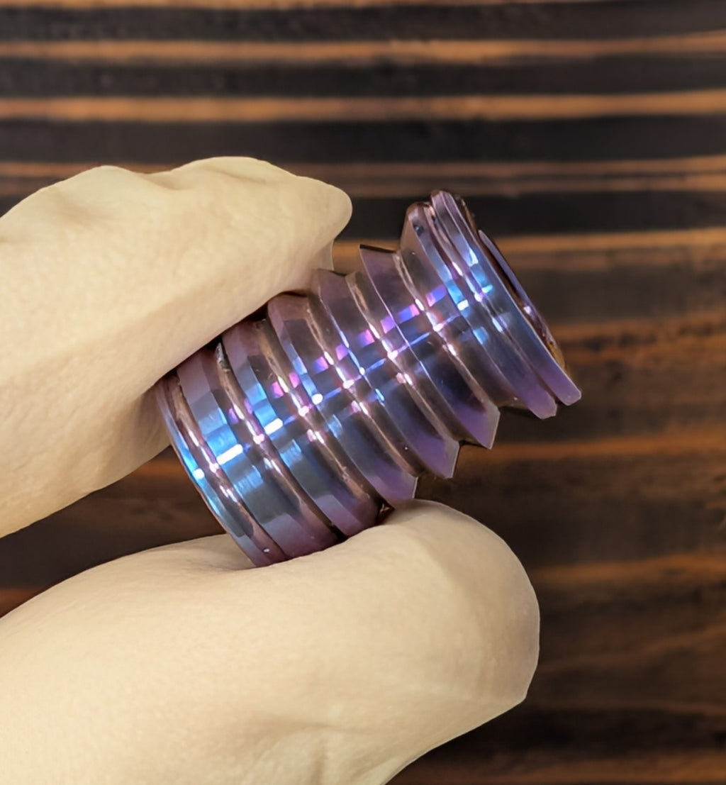 Graduated Groove Titanium Paracord Bead